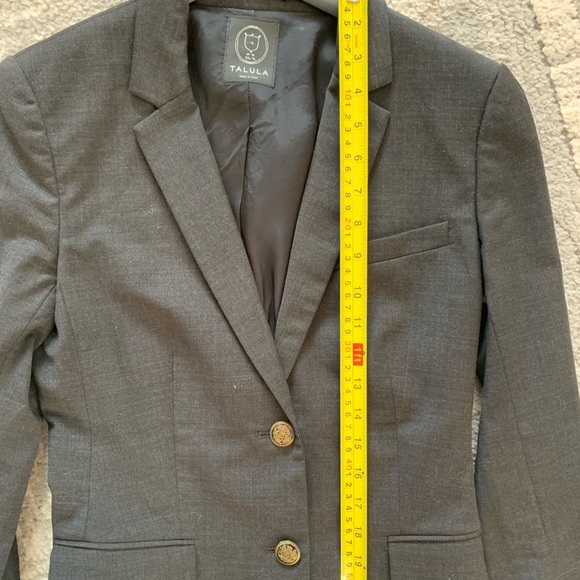 Talula for Aritzia Blazer EUC - Picture 6 of 9